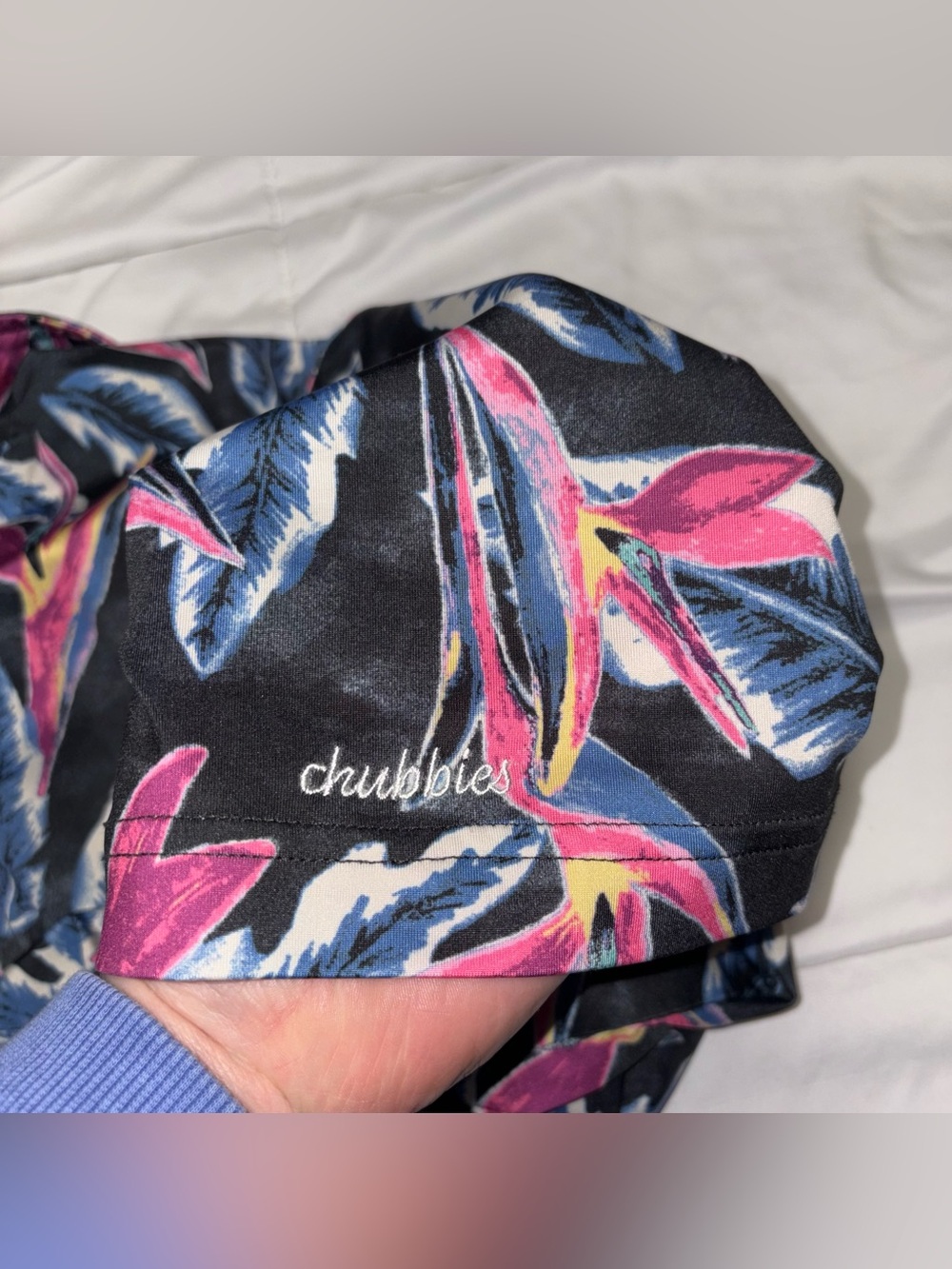 Chubbies Tech Polo Birds Of Paradise Mens Large Black Pink Blue Tropical Shirt - Picture 5 of 7